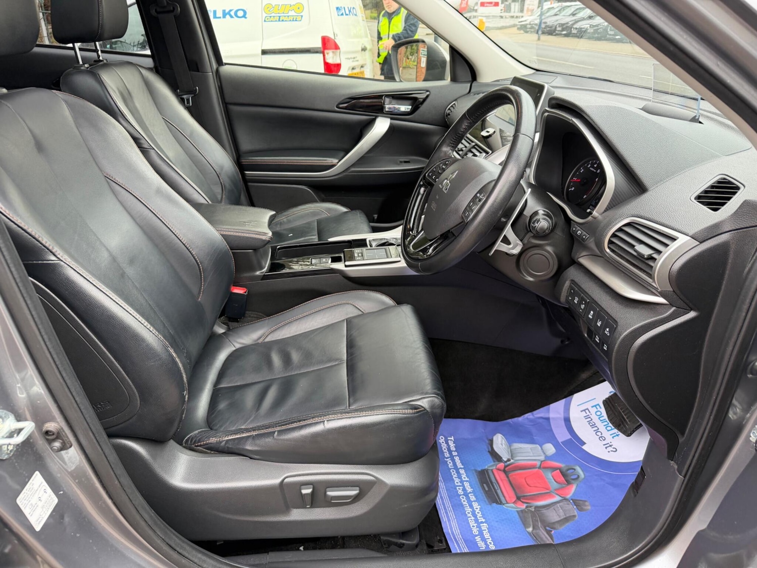 Used Mitsubishi Eclipse Cross 2018 for sale - 78087103: Photo 8