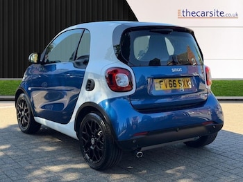 Used smart fortwo 2016 for sale - 79509575: Photo
