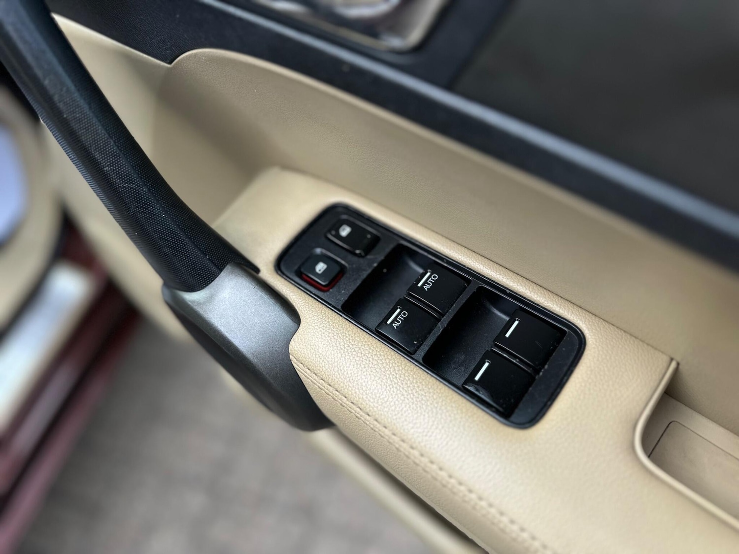 Used Honda CR-V 2011 for sale - 76137421: Photo 24