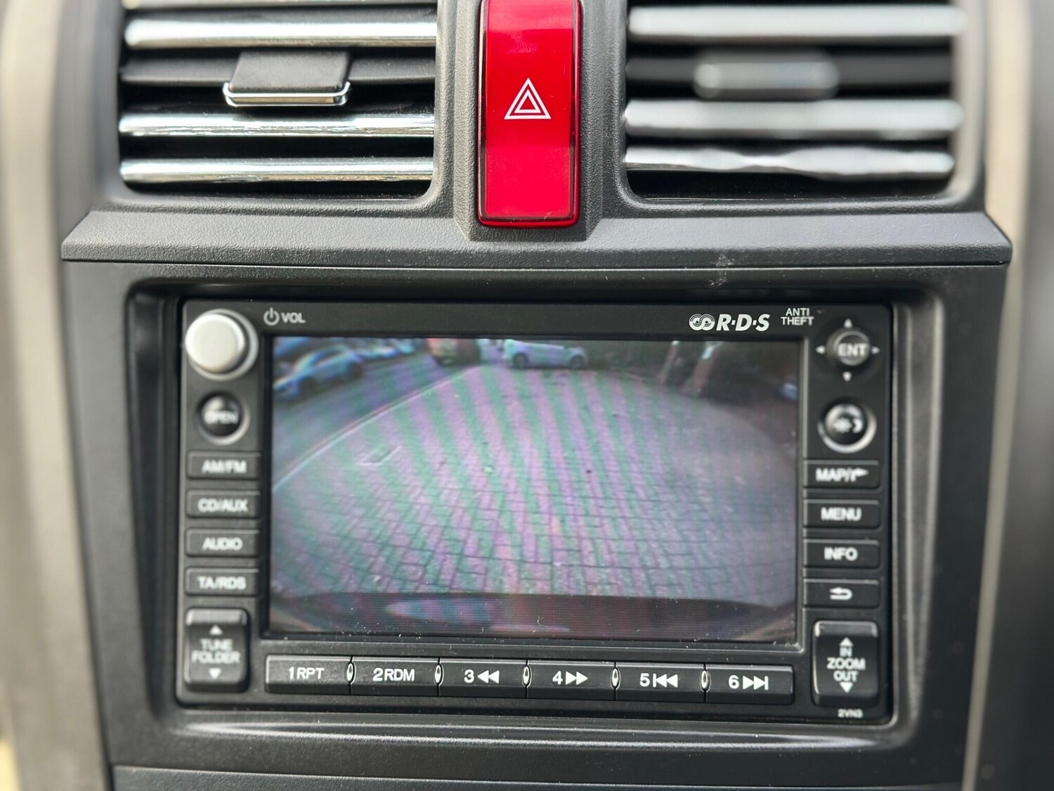 Used Honda CR-V 2011 for sale - 76137421: Photo 31