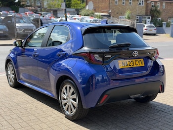 Used Toyota Yaris 2023 for sale - 78648424: Photo