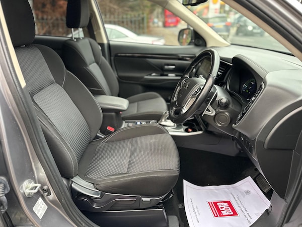 Used Mitsubishi Outlander 2020 for sale - 75102358: Photo 12