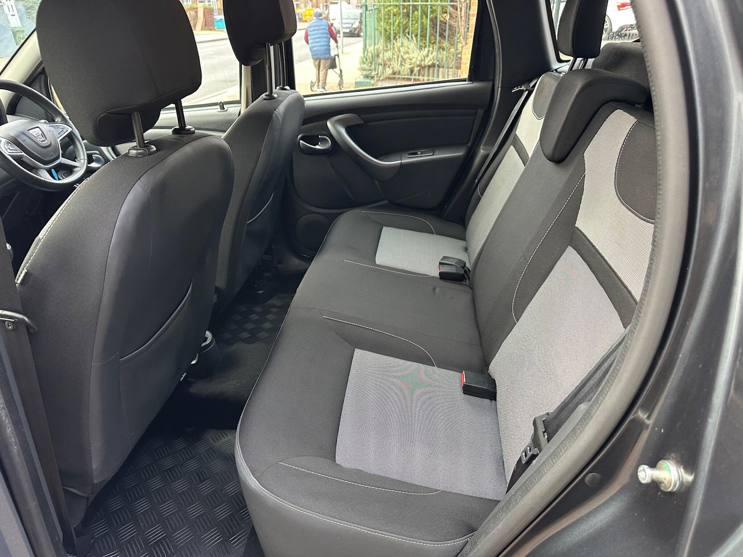 Used Dacia Duster 2018 for sale - 76572371: Photo 15