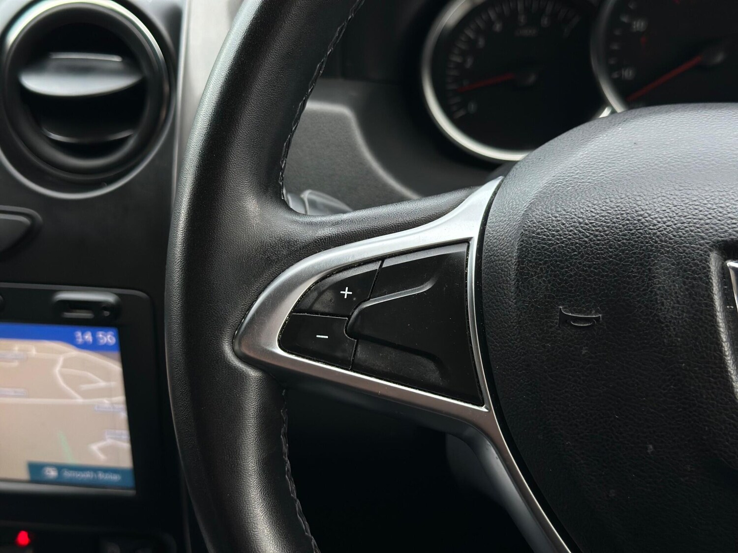 Used Dacia Duster 2018 for sale - 76572371: Photo 22