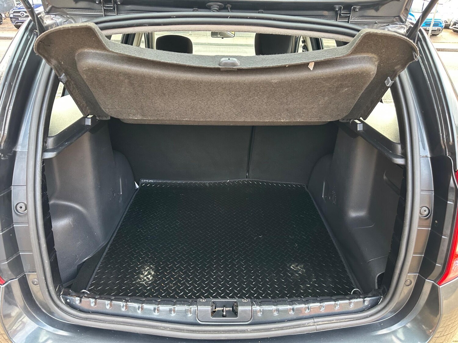 Used Dacia Duster 2018 for sale - 76572371: Photo 30