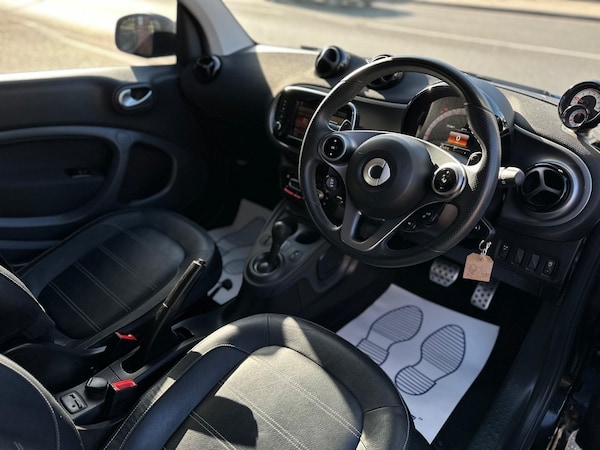 Used smart fortwo 2018 for sale - 76239591: Photo 13