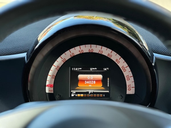 Used smart fortwo 2018 for sale - 76239591: Photo 23