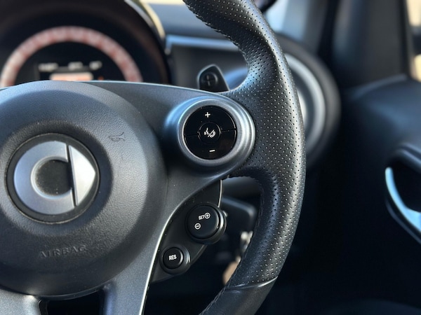 Used smart fortwo 2018 for sale - 76239591: Photo 28