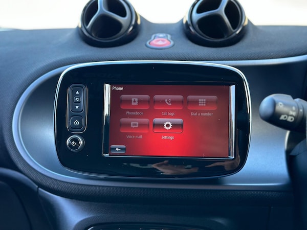 Used smart fortwo 2018 for sale - 76239591: Photo 30