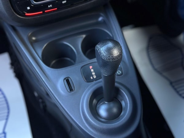 Used smart fortwo 2018 for sale - 76239591: Photo 34