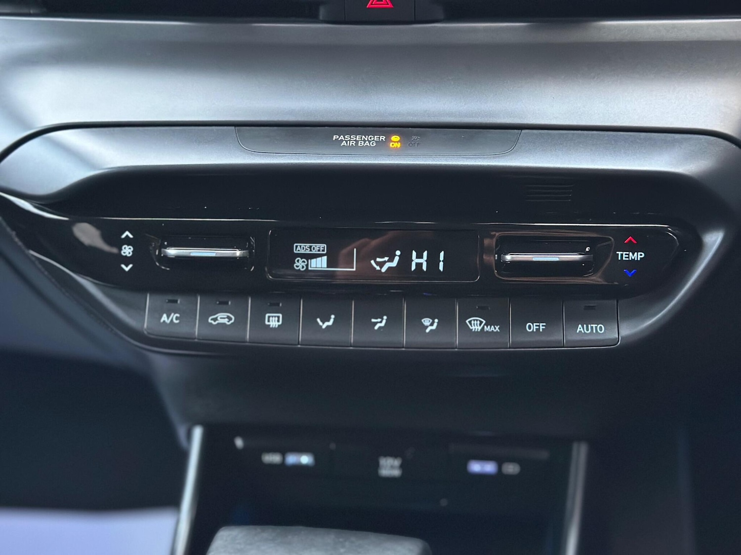 Used Hyundai BAYON 2022 for sale - 76645801: Photo 22