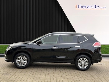 Used Nissan X-Trail 2017 for sale - 77645894: Photo