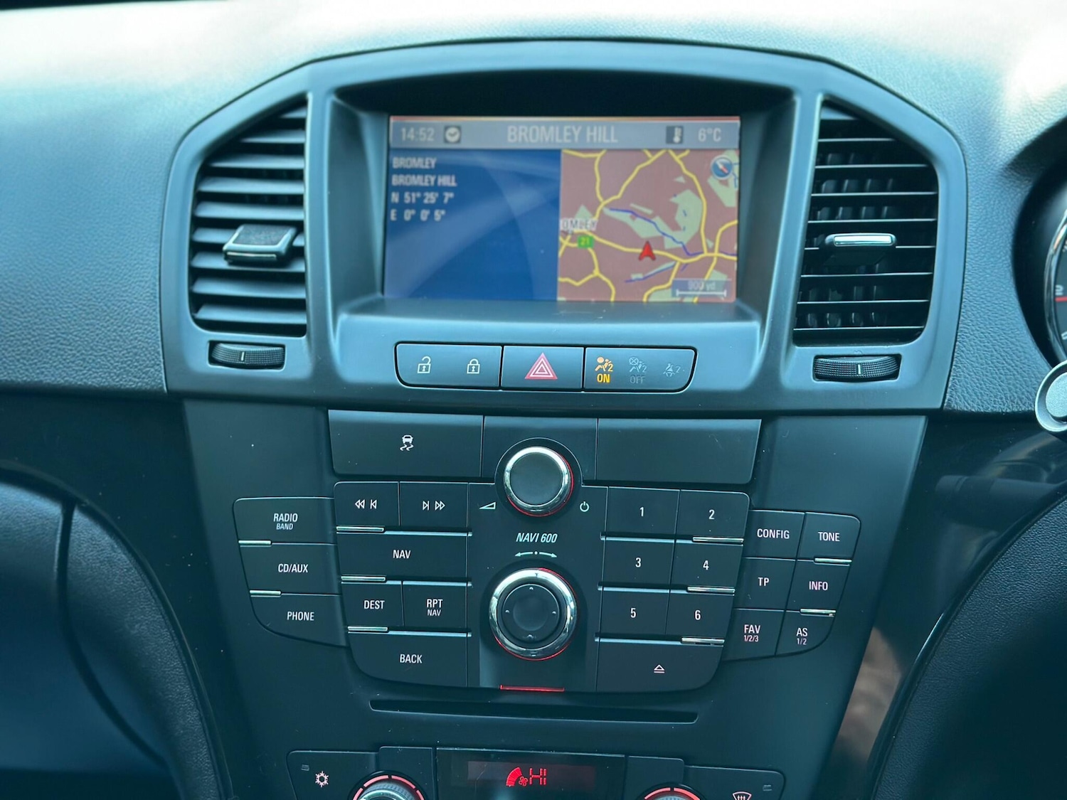 Used Vauxhall Insignia 2013 for sale - 77081840: Photo 18