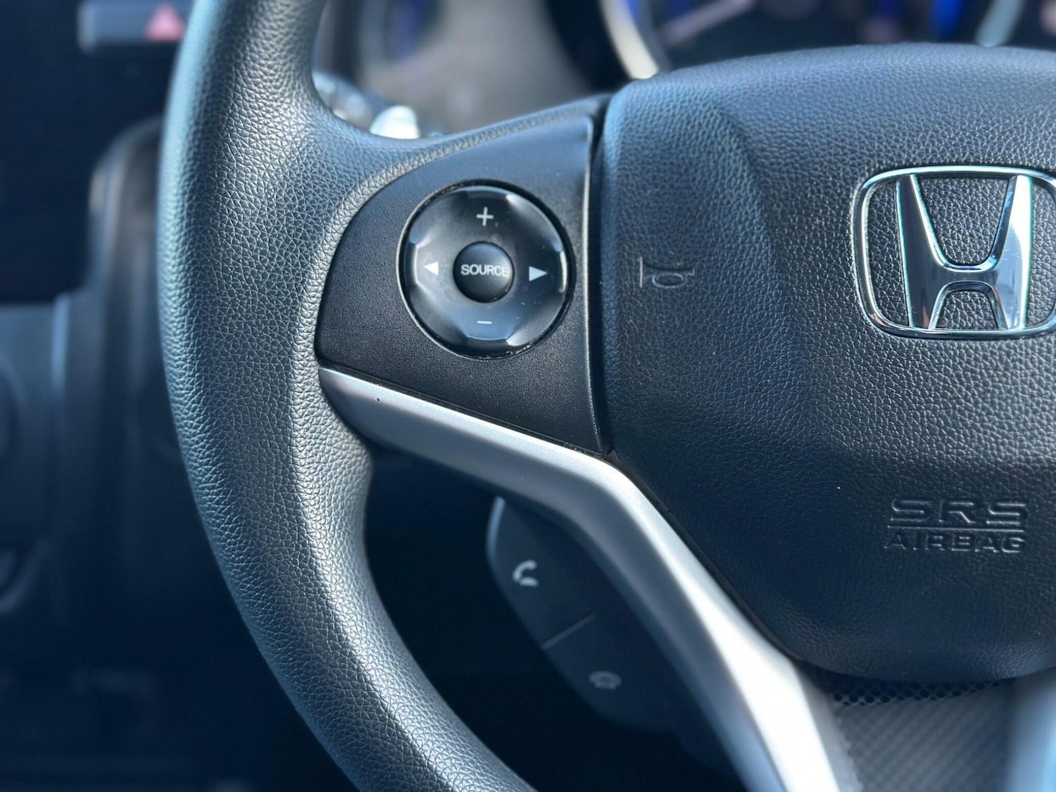 Used Honda Jazz 2019 for sale - 76781690: Photo 25