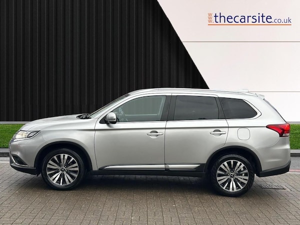 Used Mitsubishi Outlander 2020 for sale - 76238868: Photo 4