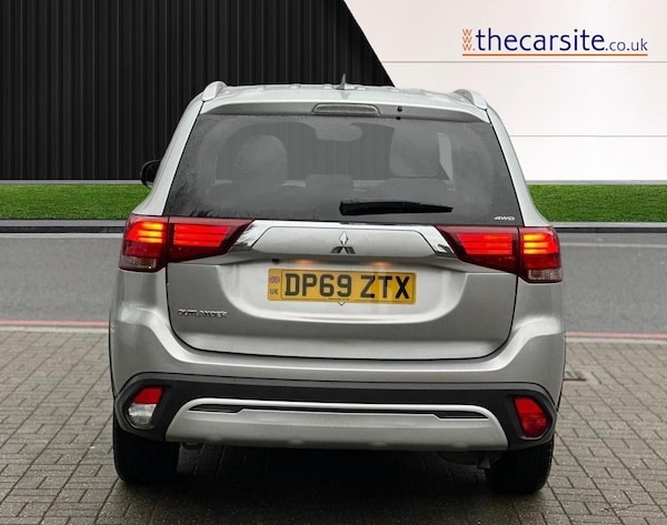 Used Mitsubishi Outlander 2020 for sale - 76238868: Photo 5