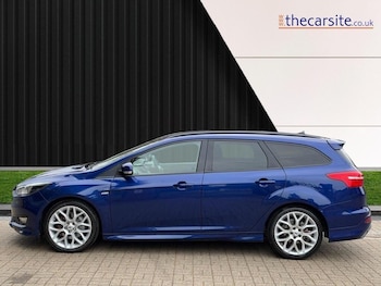 Used Ford Focus 2017 for sale - 79050170: Photo