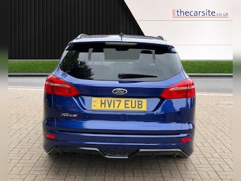 Used Ford Focus 2017 for sale - 79050170: Photo