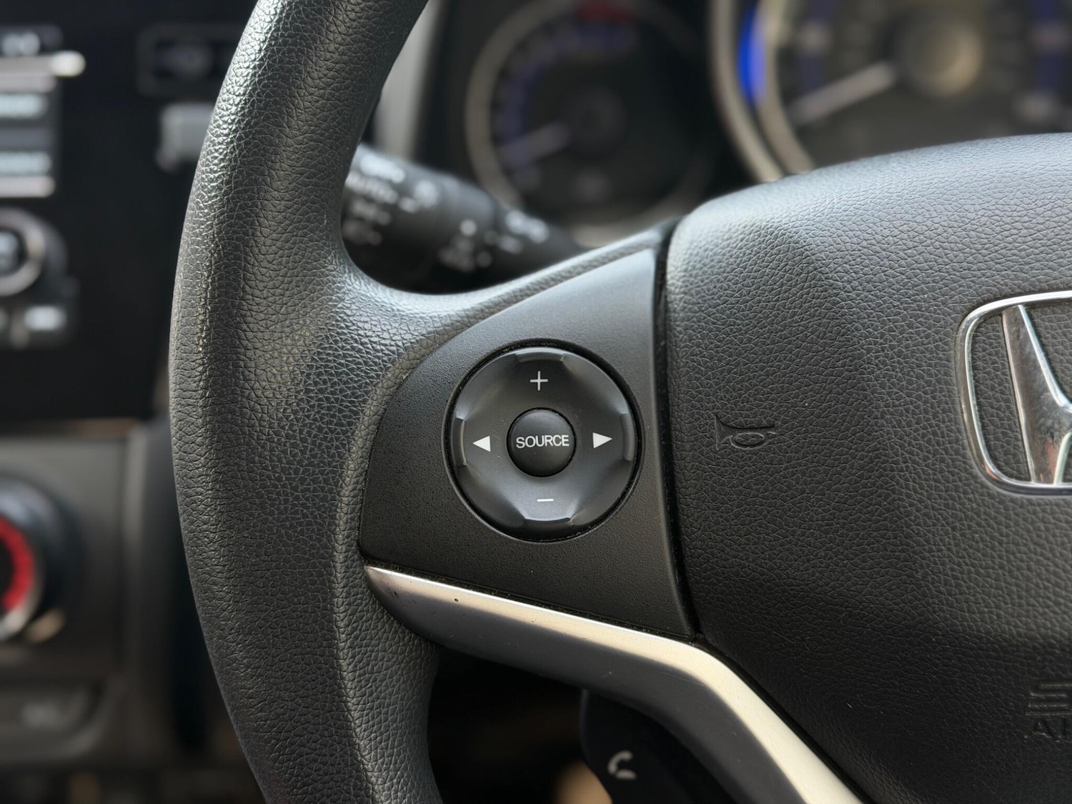 Used Honda Jazz 2019 for sale - 77970362: Photo 13