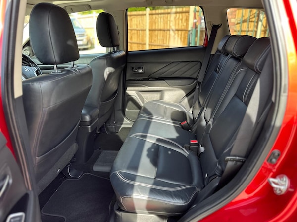 Used Mitsubishi Outlander 2017 for sale - 76060780: Photo 19