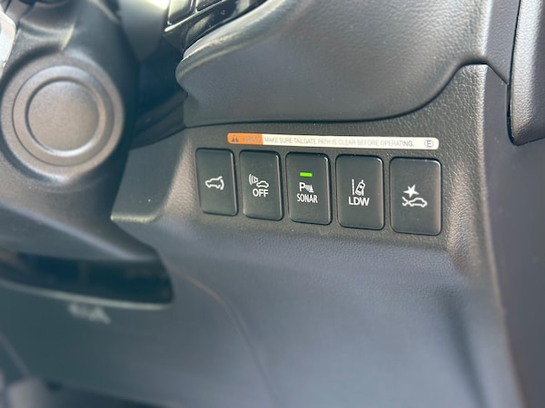 Used Mitsubishi Outlander 2017 for sale - 76060780: Photo 21