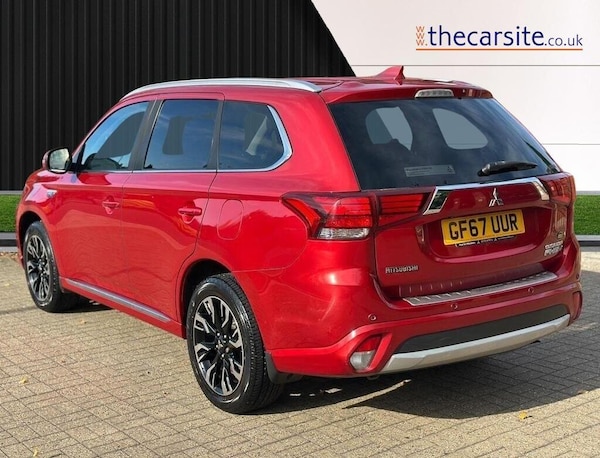 Used Mitsubishi Outlander 2017 for sale - 76060780: Photo 2