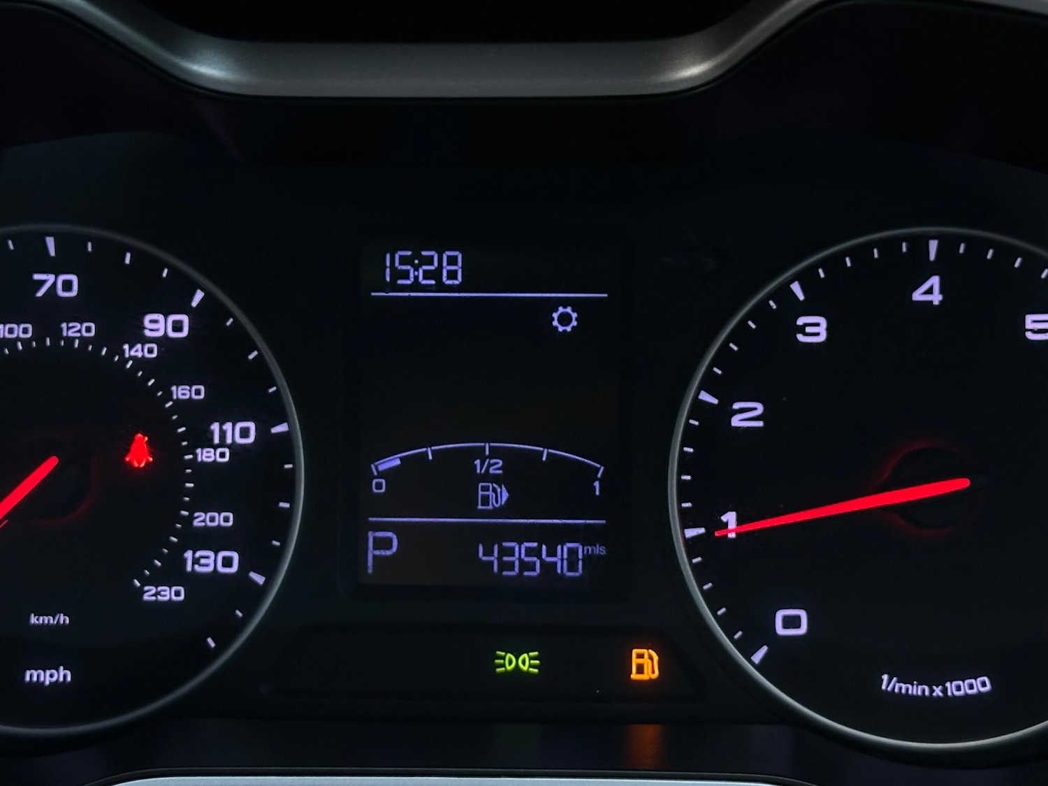 Used MG MG ZS 2018 for sale - 76619802: Photo 25