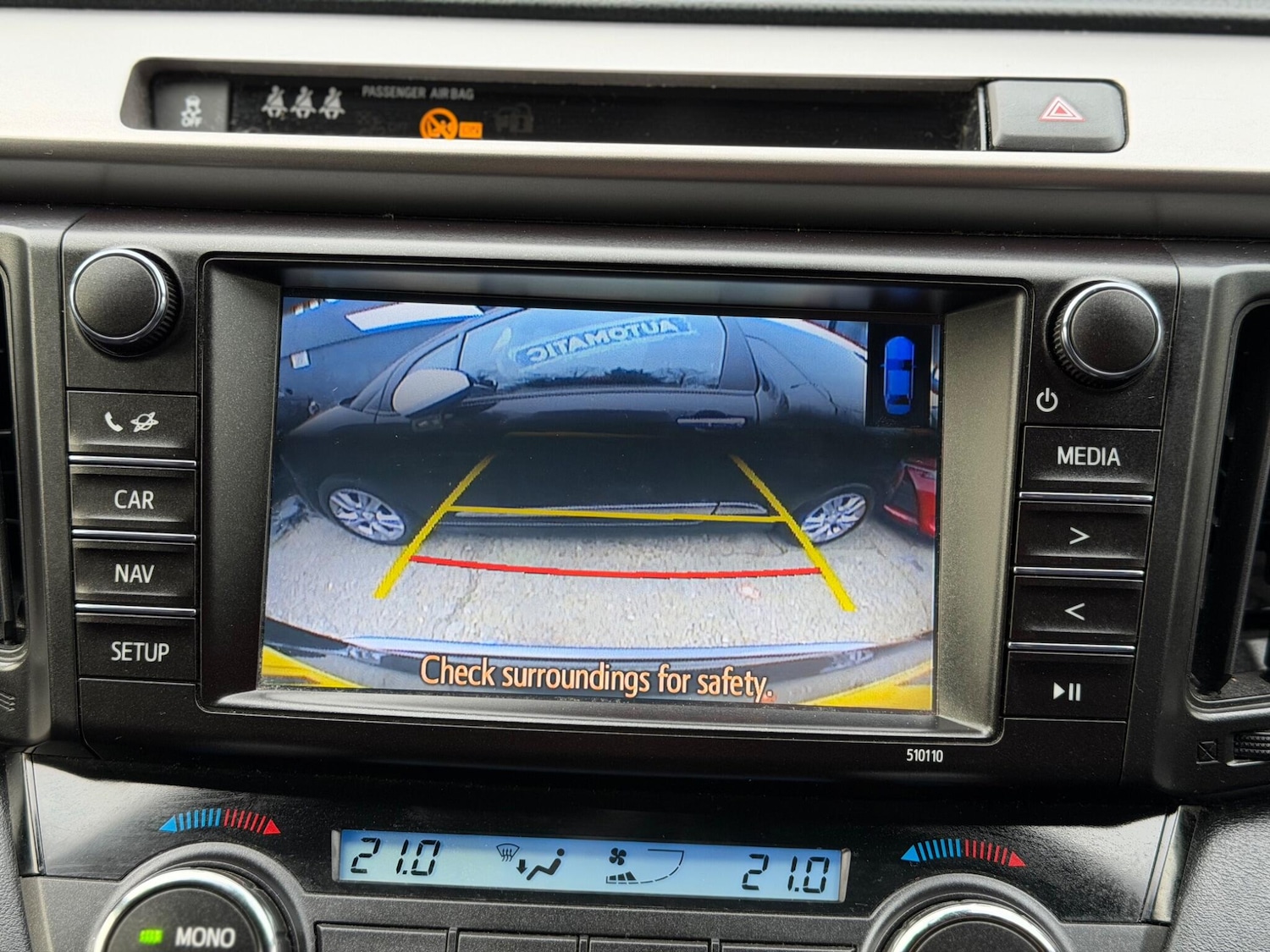 Used Toyota RAV4 2018 for sale - 77993482: Photo 26