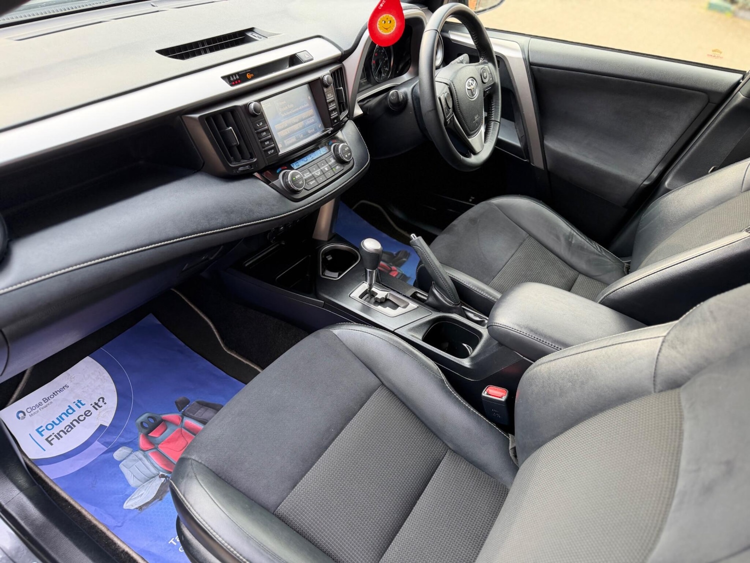 Used Toyota RAV4 2018 for sale - 77993482: Photo 36