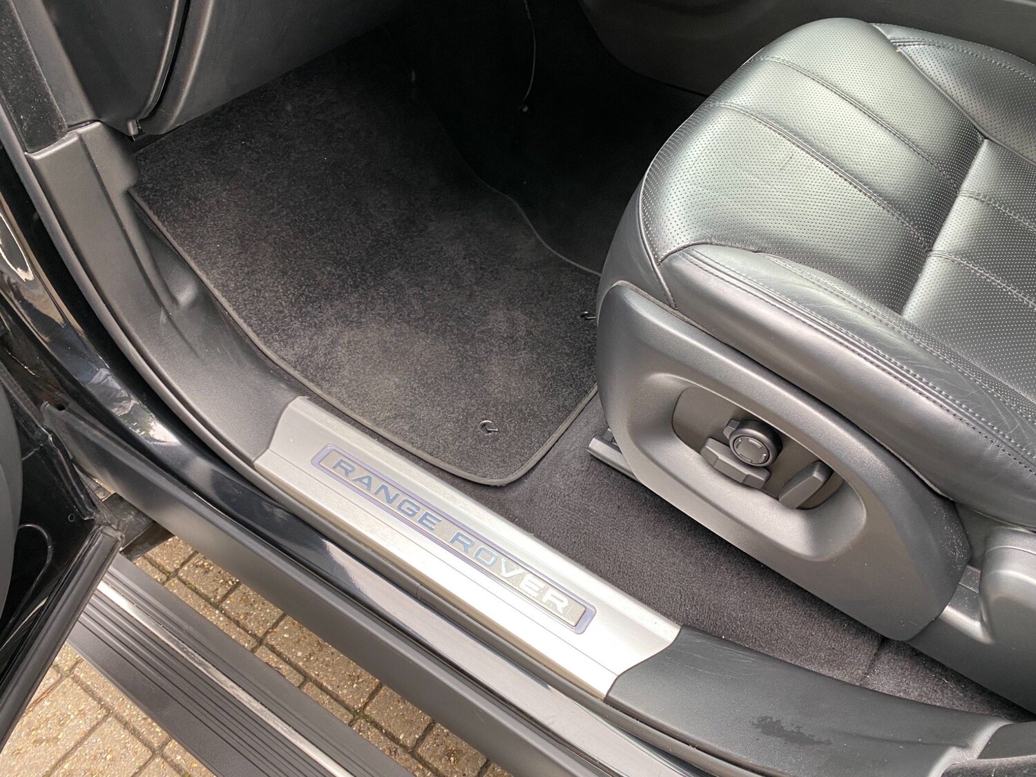 Used Land Rover Range Rover Sport 2015 for sale - 76239888: Photo 21