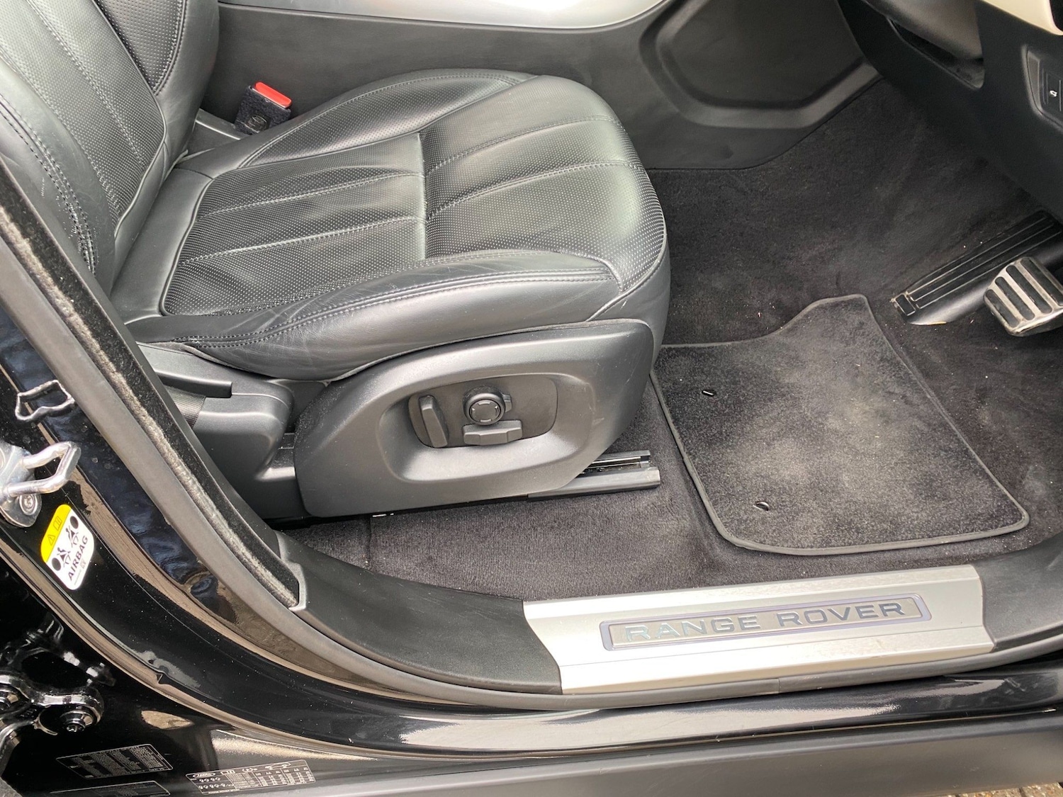 Used Land Rover Range Rover Sport 2015 for sale - 76239888: Photo 30