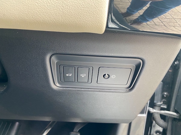 Used Land Rover Range Rover Sport 2015 for sale - 76239888: Photo 42