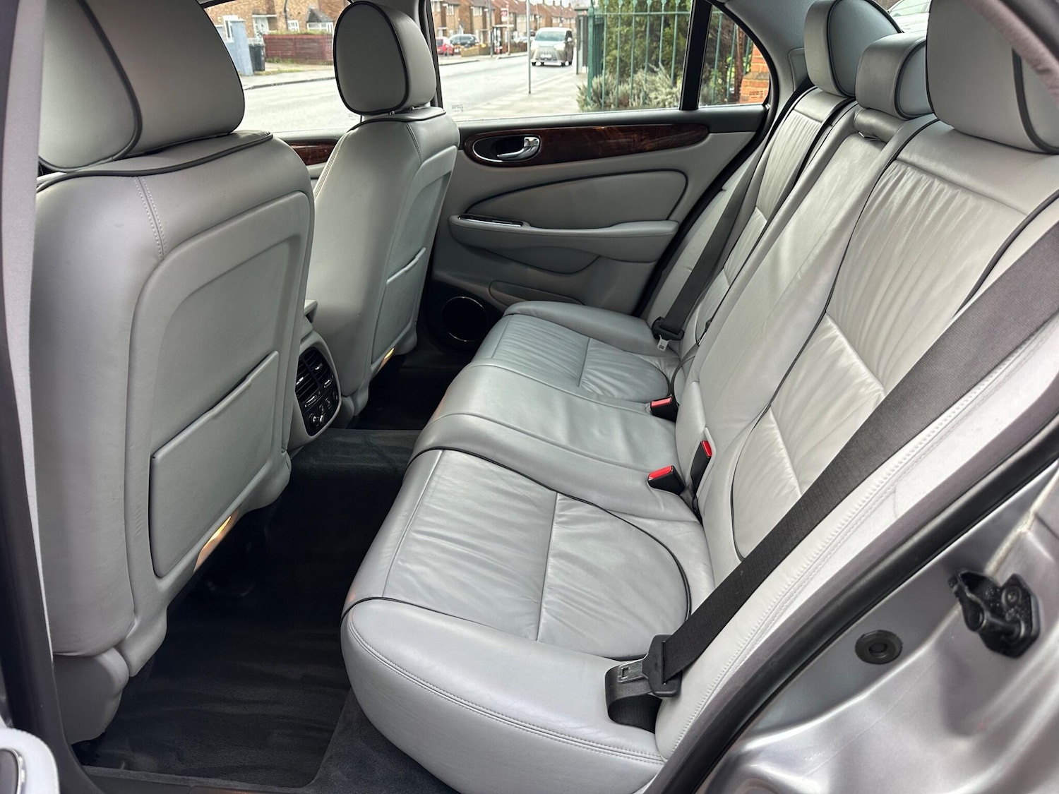 Used Jaguar XJ 2007 for sale - 77344285: Photo 10