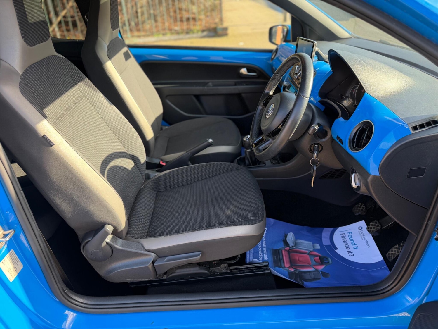 Used Volkswagen up! 2015 for sale - 77838576: Photo 14