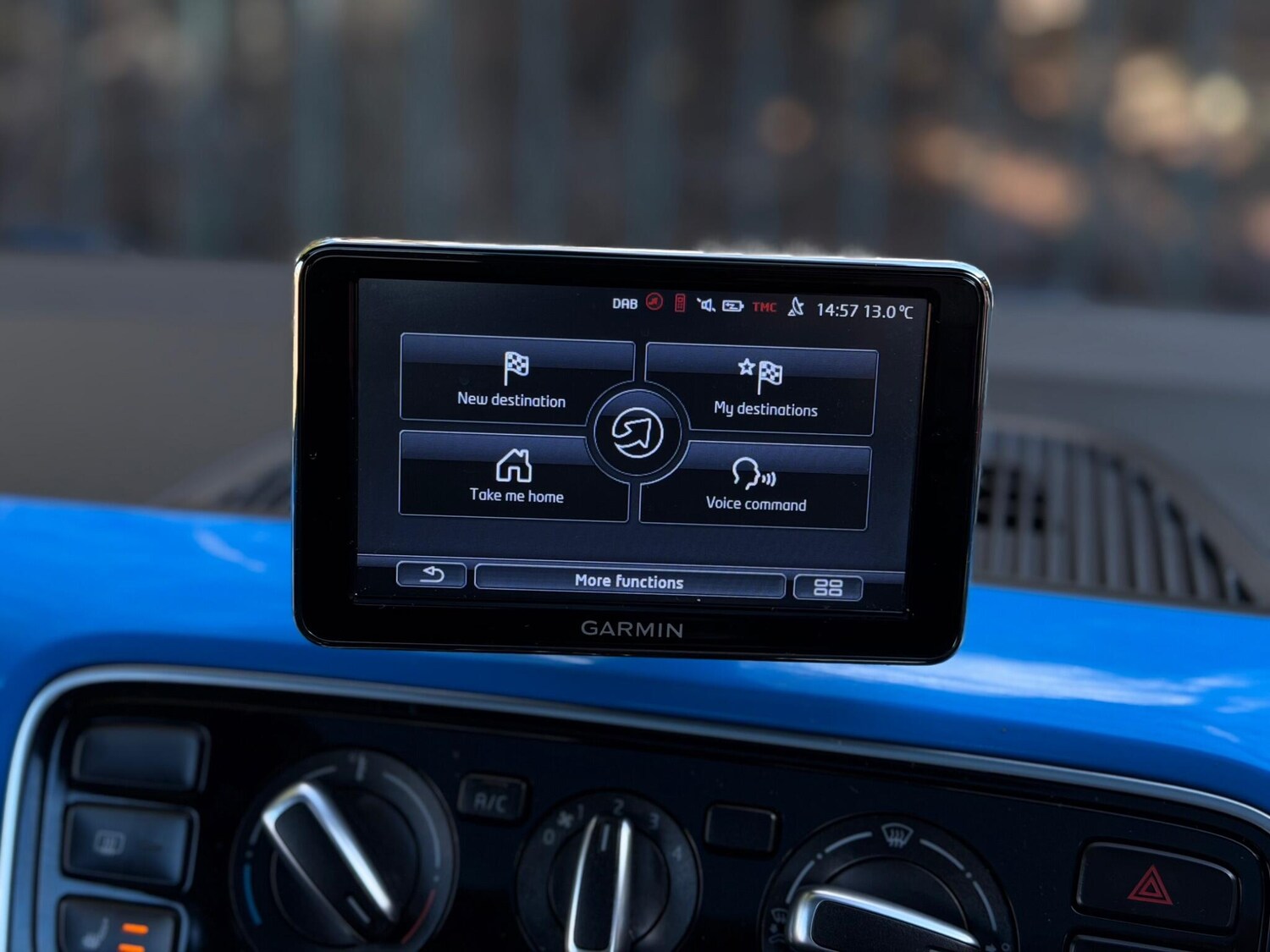 Used Volkswagen up! 2015 for sale - 77838576: Photo 18