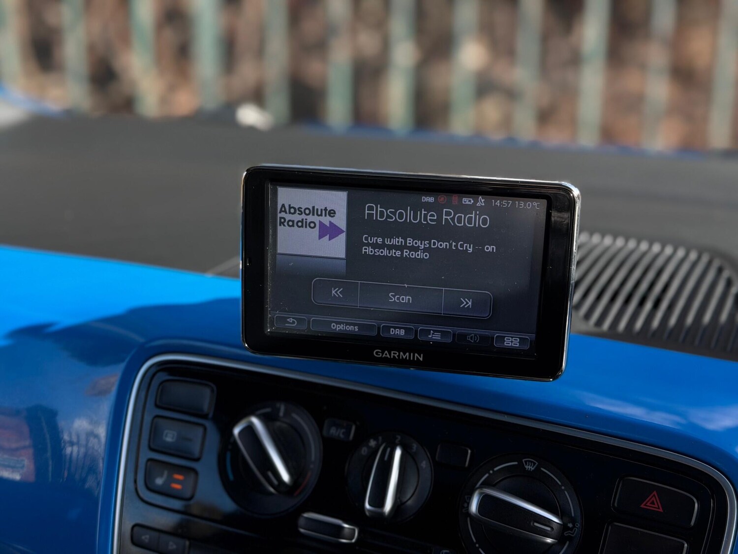 Used Volkswagen up! 2015 for sale - 77838576: Photo 21