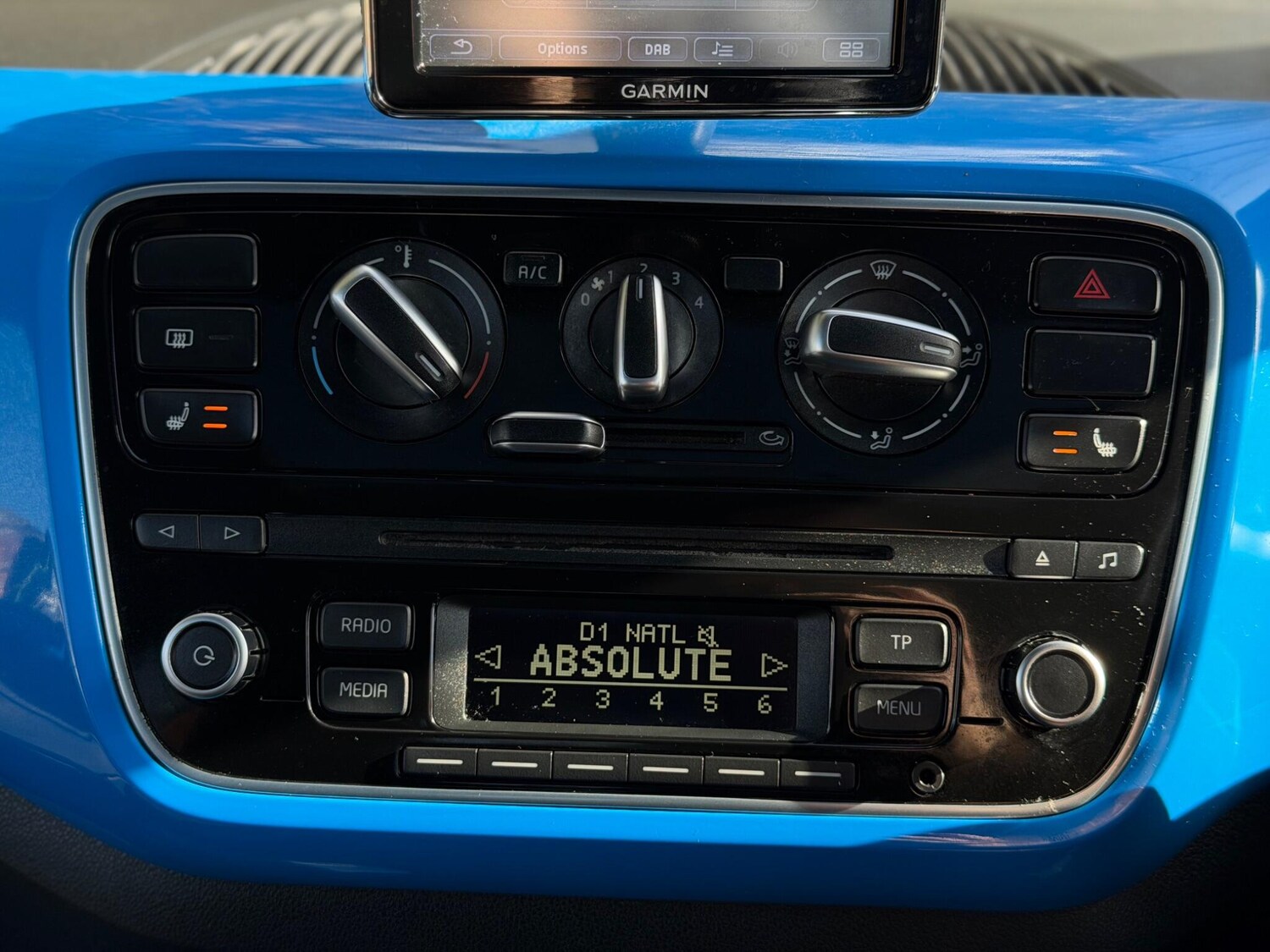 Used Volkswagen up! 2015 for sale - 77838576: Photo 22