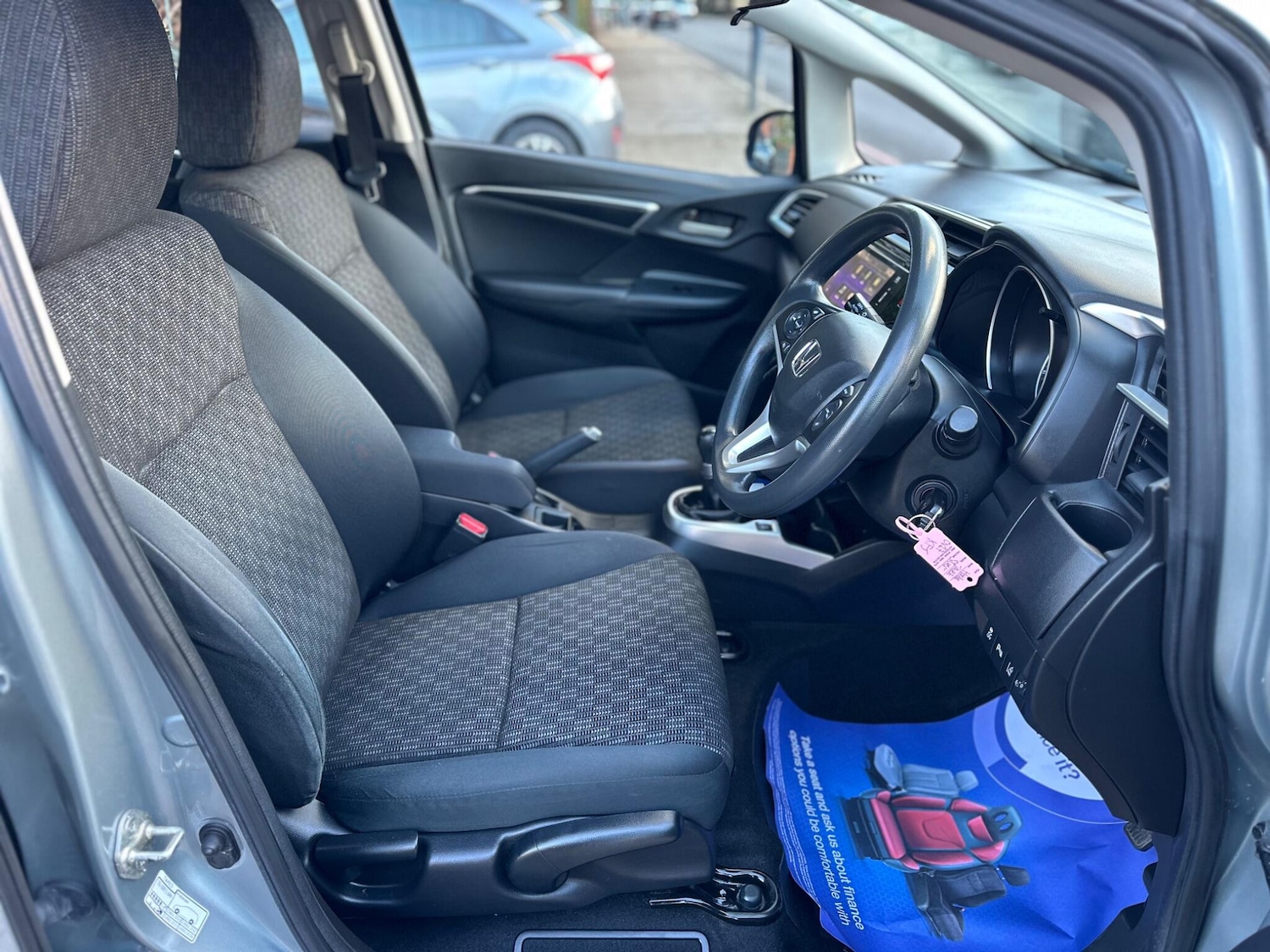 Used Honda Jazz 2017 for sale - 76887298: Photo 14