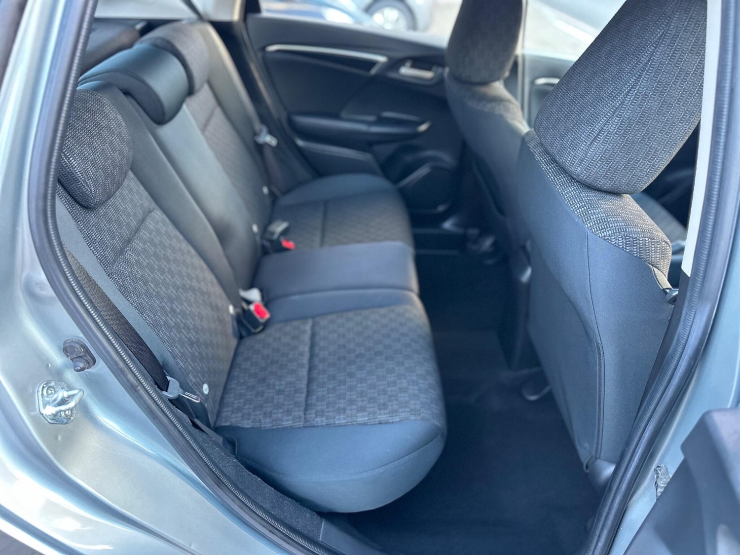 Used Honda Jazz 2017 for sale - 76887298: Photo 17