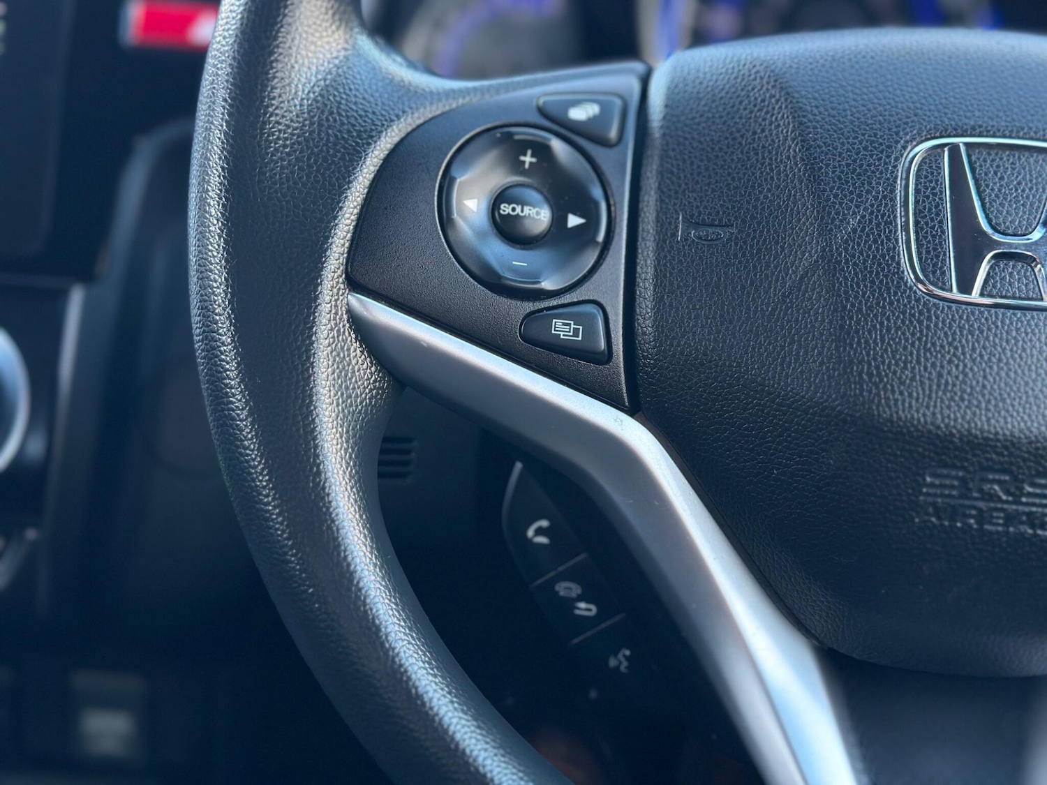 Used Honda Jazz 2017 for sale - 76887298: Photo 19