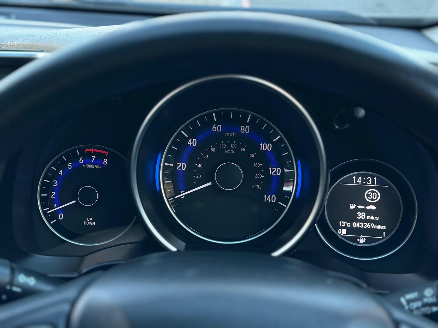 Used Honda Jazz 2017 for sale - 76887298: Photo 27