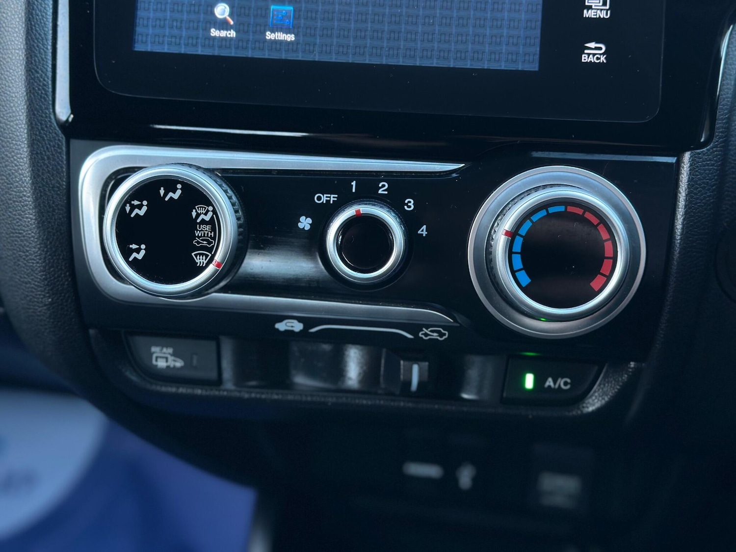 Used Honda Jazz 2017 for sale - 76887298: Photo 30