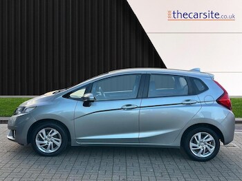 Used Honda Jazz 2017 for sale - 76887298: Photo