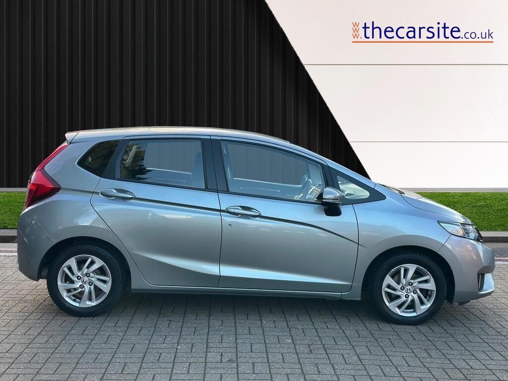 Used Honda Jazz 2017 for sale - 76887298: Photo 7