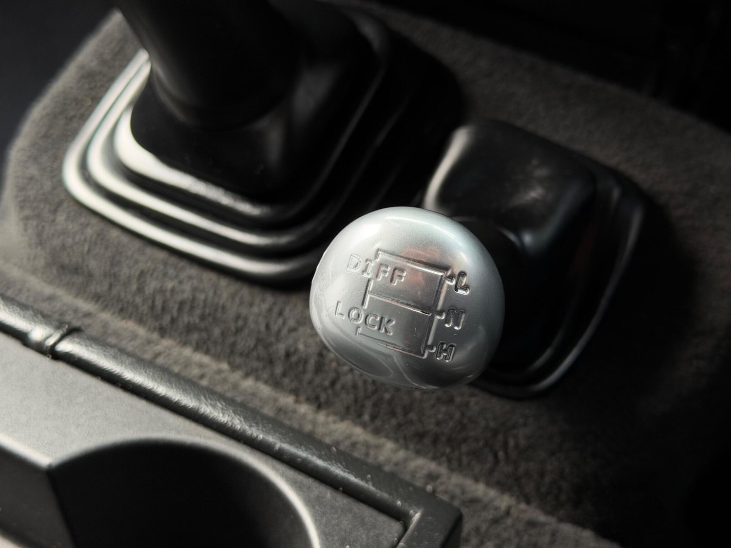 Used Land Rover Defender 2015 for sale - 78086930: Photo 20