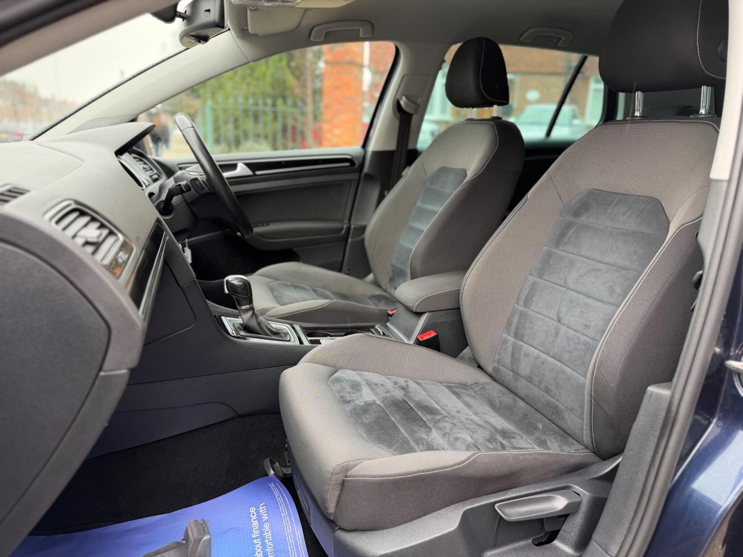 Used Volkswagen Golf 2015 for sale - 77783805: Photo 34