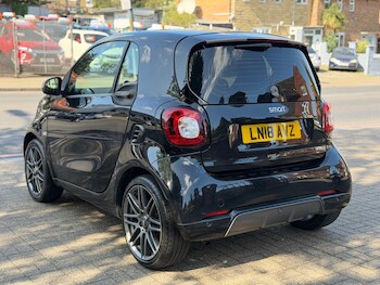 Used smart fortwo 2018 for sale - 78348179: Photo