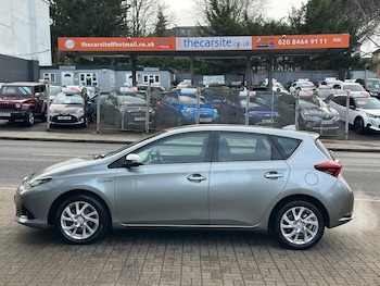 Used Toyota Auris 2018 for sale - 77386532: Photo