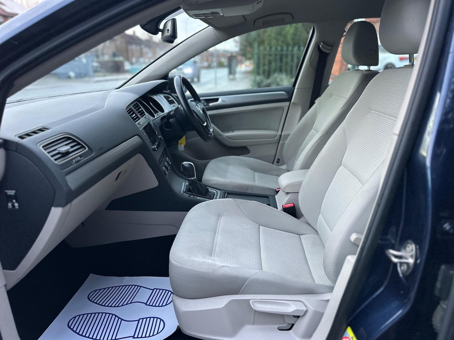 Used Volkswagen Golf 2014 for sale - 76823851: Photo 16