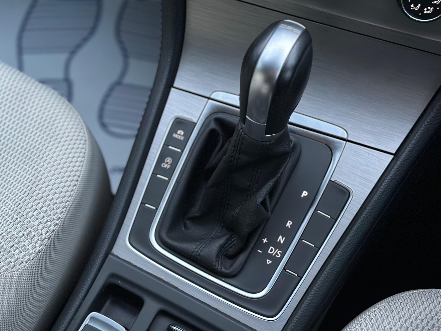 Used Volkswagen Golf 2014 for sale - 76823851: Photo 17